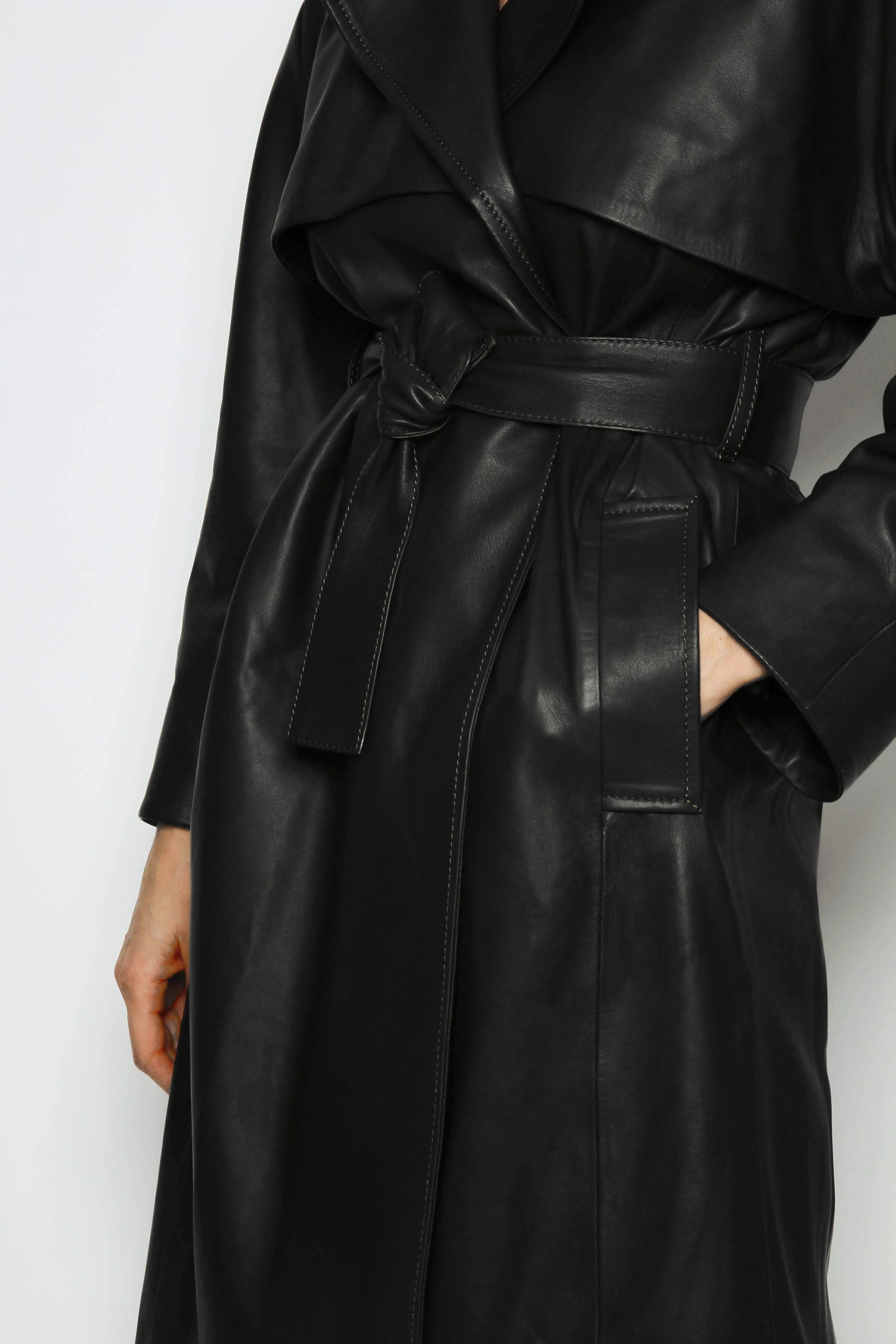Domino OVERSIZE TRENCH COAT - BLACK